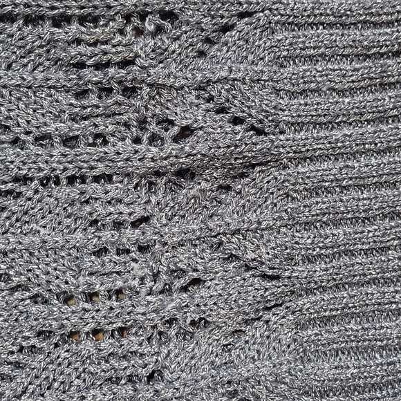 PRESWICK & MOORE Gray Silver Metallic Open Weave Crew Neck Sweater - Picture 4 of 11